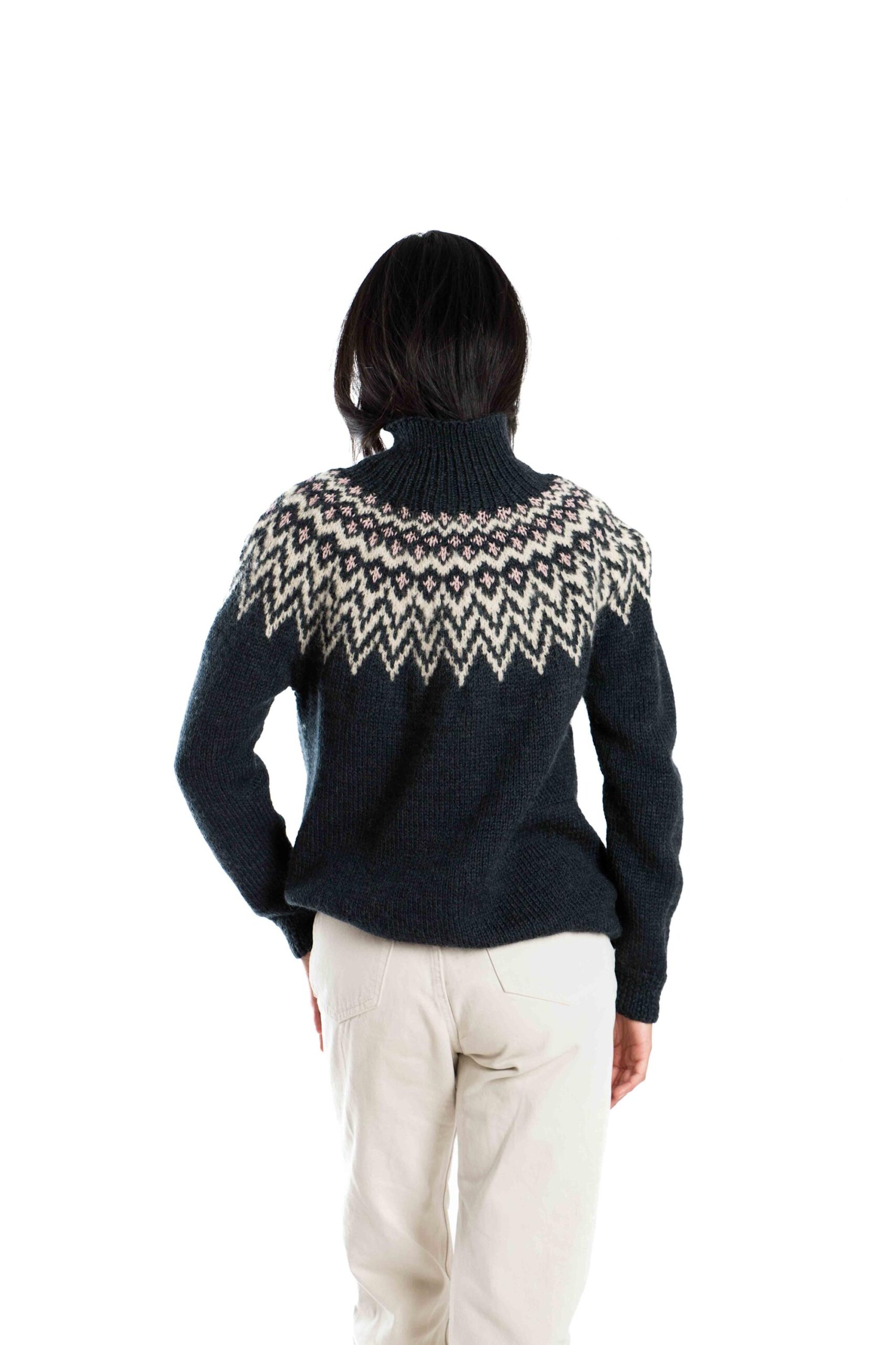 Fuzawool Che Che Sweater H.N. – Bild 2